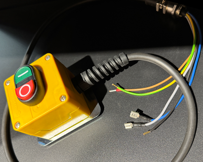 LÄGLER TRIO - ელექტრო ჩამრთველი