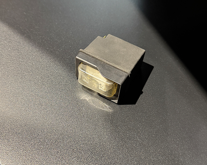 LÄGLER TRIO - ელეტქრო ჩამრთველი