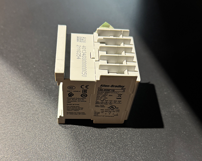 LÄGLER TRIO - კონტაქტორი (ელექტრო ჩამრთველი)